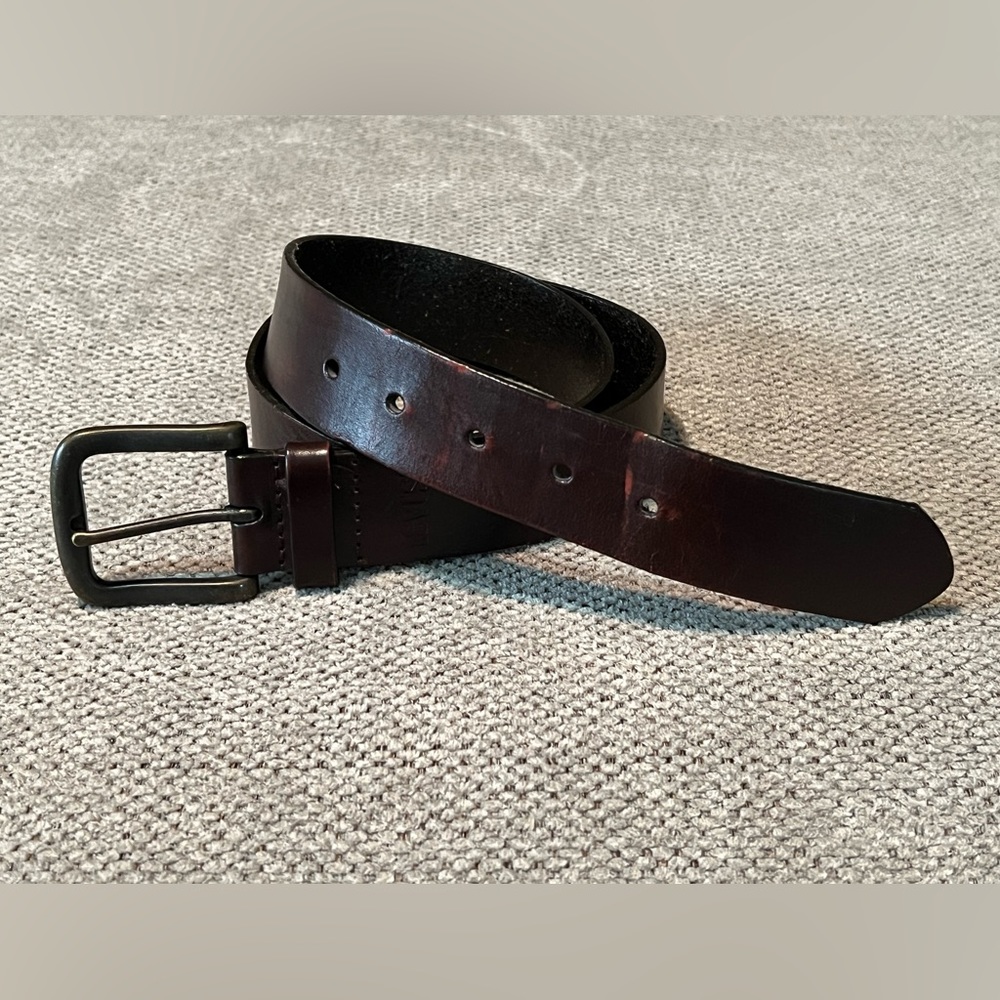 Levi’s Leather Belt‎ 34
